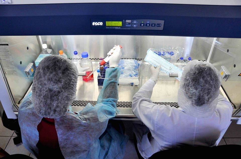 TEC ofrece al Gobierno científicos y laboratorios para realizar pruebas Covid-19