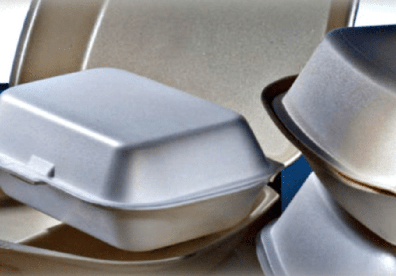 Caja le cierra las puertas al estereofón