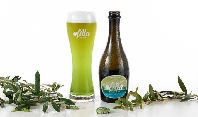 La primera cerveza verde de oliva del mundo