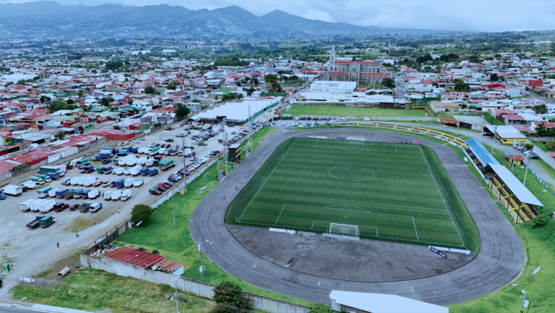 FEDEFUTBOL BUSCA SALVAR EL LABRADOR