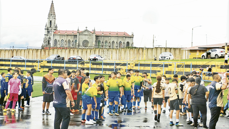 CRECE SEMILLERO DE TALENTOS CORONADO