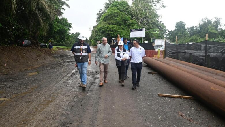 AVANZA CONSTRUCCIÓN DEL EMBARCADERO TURÍSTICO EN PAVONA