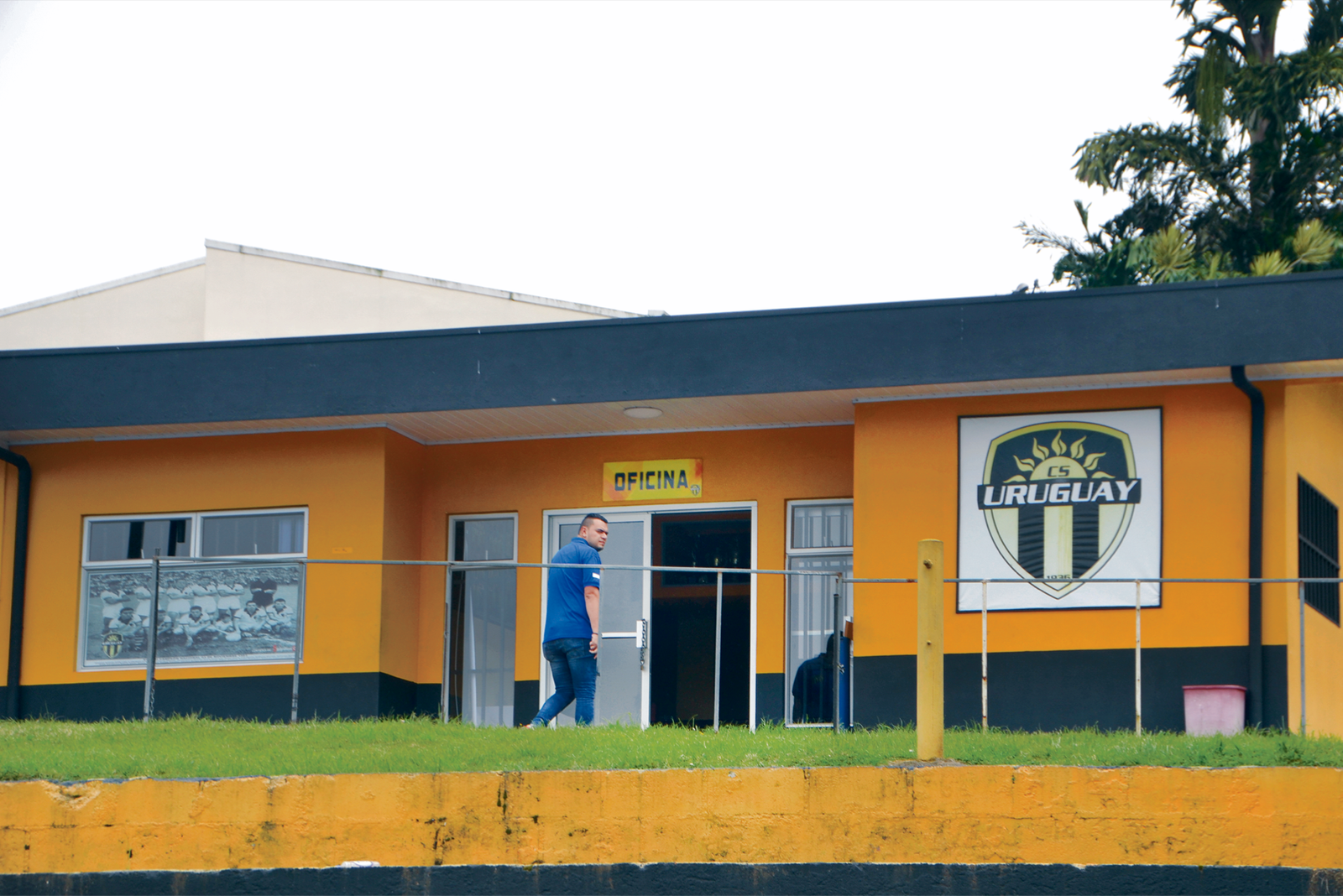 CLUB SPORT URUGUAY DE CORONADO SE SALVA, POR AHORA, DEL DESALOJO