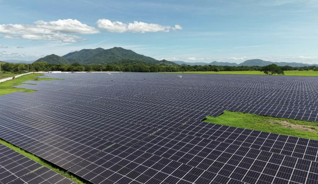 ICE autoriza conexión de nueva planta solar de 20 megavatios a red eléctrica nacional en Nandayure