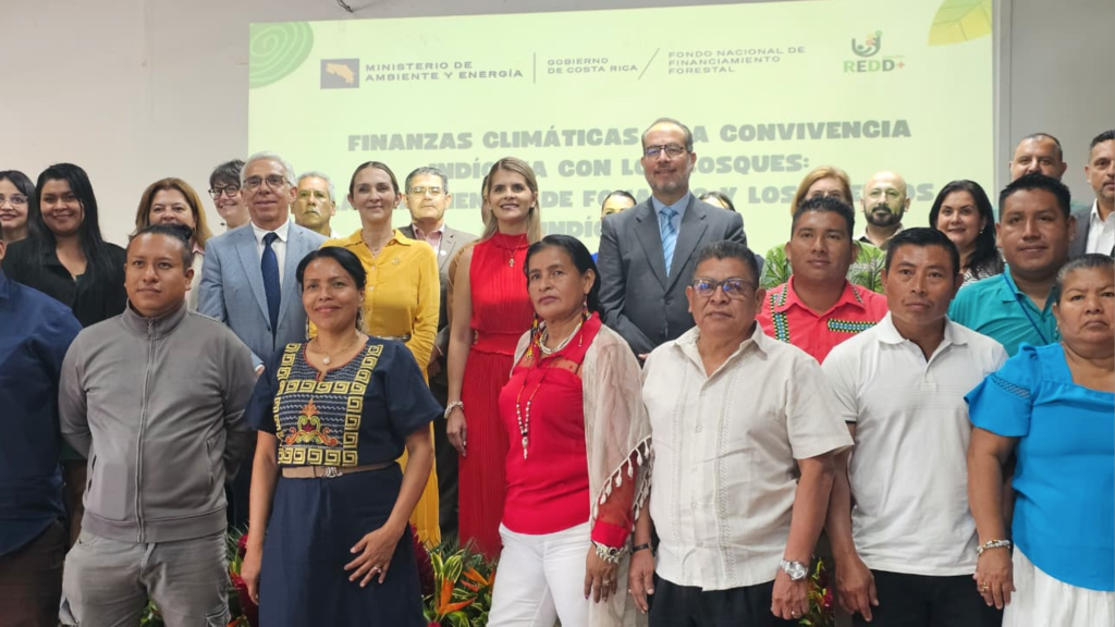 GOBIERNO CONMEMORA DÍA INTERNACIONAL DE LOS PUEBLOS INDÍGENAS Y ANIVERSARIO DE FONAFIFO REFLEXIONANDO SOBRE LA GESTIÓN DE LOS SERVICIOS AMBIENTALES EN SUS TERRITORIOS