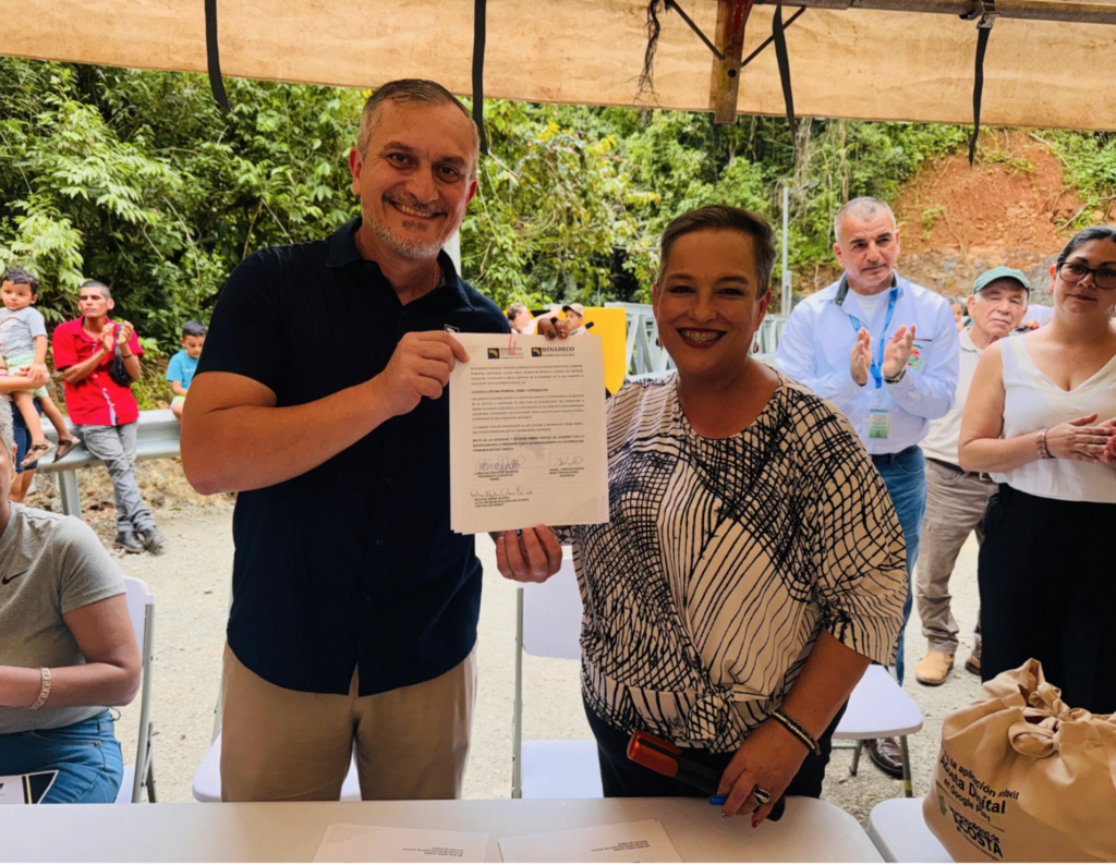 INAMU Y DINADECO FIRMAN ALIANZA ESTRATÉGICA EN ZONCUANO DE ACOSTA PARA FORTALECER EL LIDERAZGO COMUNAL DE LAS MUJERES