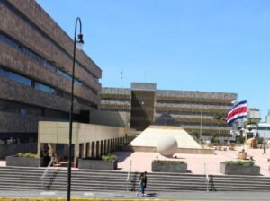 Bloqueo de ₡30 mil millones limitará drásticamente ejecución del presupuesto 2027 del Poder Judicial y afectará operaciones y servicios