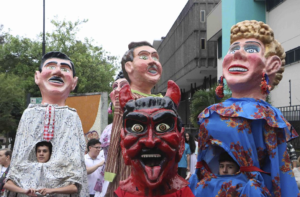 ¡AL RITMO DE CIMARRONA Y TRADICIÓN! COSTA RICA CELEBRA EL DIA DE LA MASCARADA TRADICIONAL COSTARRICENSE